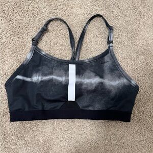 Black and white tie dye Nike Indy sports bra!